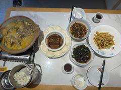 -饭橘汉江码头·乡野土菜馆(静安路店)