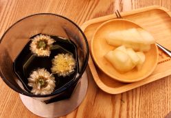 -ROYEA茹彦祛痘·问题肌肤修护中心
