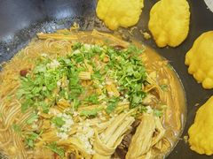 -70後铁锅炖(坡博总店)