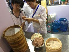 -东浩兰生上海世博展览馆