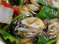 -大富蚝乌东哥饭店·石锅鱼杂·柠檬鸭(革新路店)