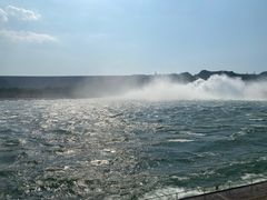 -黄河小浪底水利枢纽风景区