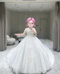 -Renee芮亦婚纱