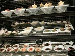 -半岛翡丽海鲜自助餐厅(观风亭店)