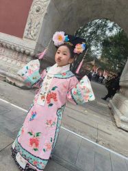 -初见美妆造型工作室