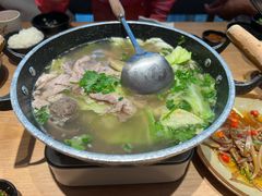 -川堂风·跷脚牛肉·乐山爆炒(宝山日月光店)