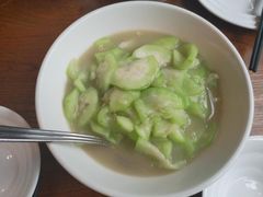 清炒丝瓜-饭怕鱼(阳光100店)