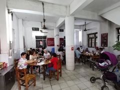 大堂-大赤坎肥仔强烧味海鲜餐厅(大赤坎店)