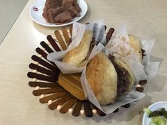 -闫家驴肉老店(华电一校店)