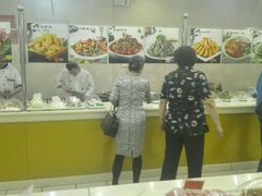 -六顺园清真回族饭店(工程街店)