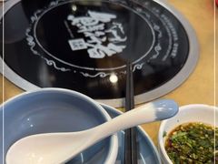 -左庭右院鲜牛肉火锅(金山万达店)