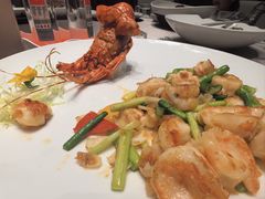 -泓历皇朝酒店(东亭店)