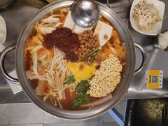 部队火锅-富乐满韩国正宗炸鸡韩国料理(虹泉路店)