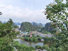 -叠彩山景区