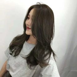 点击看大图 -COMO SALON 烫染可茉发型