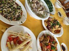 -荣生萝卜汤饭店