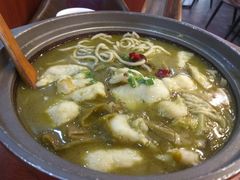 -周鱼小馆石锅酸菜鱼(活力汇店)