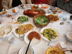 -乡土特色.冷锅鱼.牦牛肉汤锅