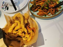 -江边城外烤全鱼(世茂广场店)