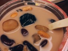 -八婆婆烧仙草(曾厝垵店)