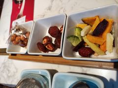 -捞神煲汤火锅(湖滨商业街店)