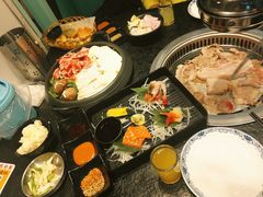 -烤路里·韩国品质自助烤肉(石路天虹4号店)