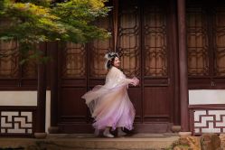 -一揽芳华汉服旗袍体验馆(拙政园店)