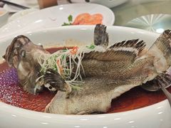 -龙悦湾酒家·八阵鱼生·渔人码头店