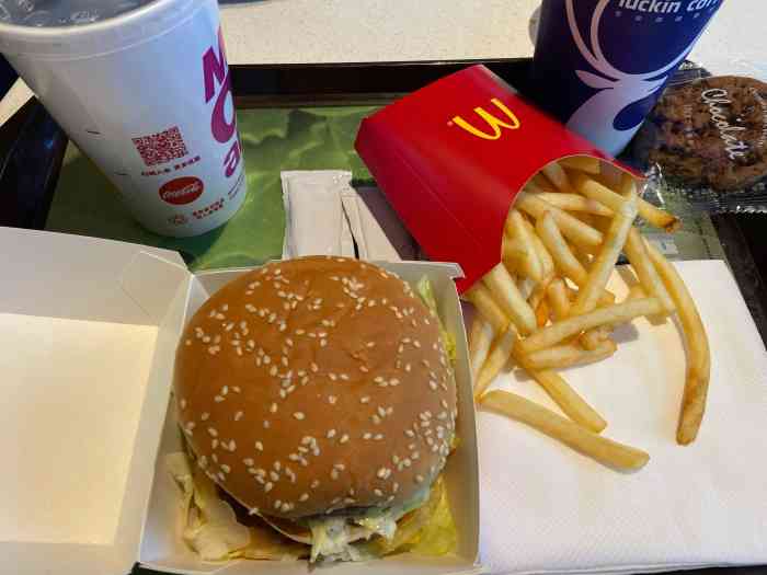 麦当劳(青岛汽车总站店)-"我要给服务员点赞,太贴心了.辛苦你们了,.