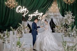 -欣薇婚纱(新源乐汇城店)