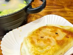 -地二手作鱼汤馄饨(上街里店)