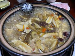 -菌之家·专业纯野生菌火锅·特色炒菌