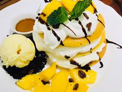 芒果冰淇淋松饼-VESH COFFEE(定西路店)