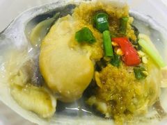 -虾弄弄海派小龙虾·牛羊蝎子火锅