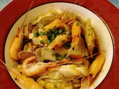 -大城小院饭店(博隆广场虹桥店)