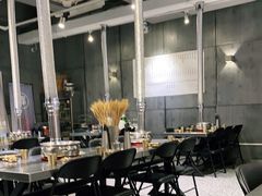 大堂-本炙炭烤·蒲烧活鳗料理店(金沙洲店)