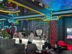 -屋有岛沉浸游戏旗舰店(中山公园店)