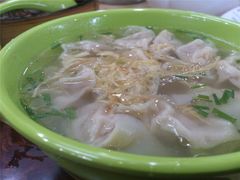鲜肉小馄饨-珊珊小笼馆(仙霞路店)