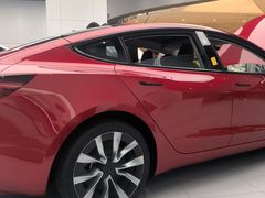 -TESLA 特斯拉(广州天环广场体验店)