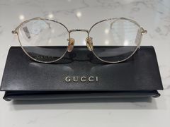 -YI OPTICAL 奕镜·蔡司战略合作店(长宁来福士店)