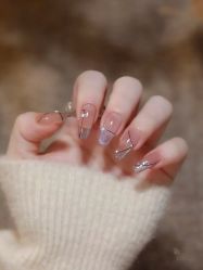-曼都发型