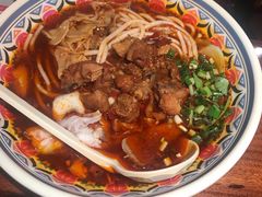 -鑫花溪牛肉米粉(东环大润发店)