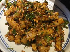 -云海肴·汽锅鸡·云南菜(天山百盛优客店)