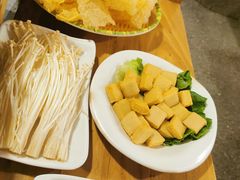 -广顺鑫猪肚鸡(经八路店)