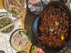 -白乐天毛肚火锅馆(南滨路店)