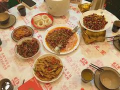 -堂瓦里·33年传统赣菜(第一街区店)