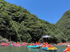 -安吉龙王山峡谷漂流