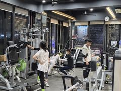 -帕瑞斯女子塑形健身(集美店)