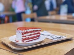 红丝绒蛋糕-Café & Meal MUJI(北京坊店)