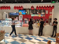 -85度C(生甜甜圈研究工坊·上海局门店)